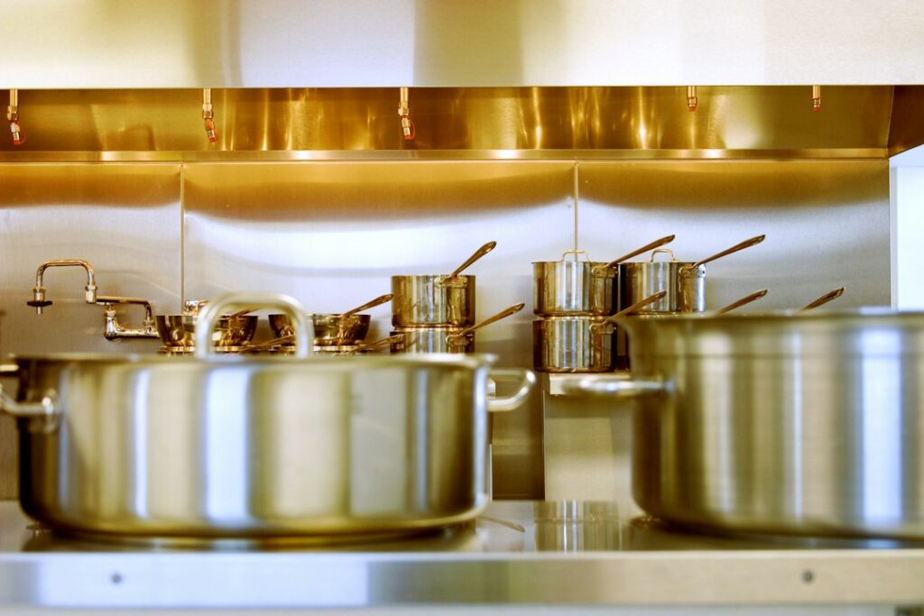 How to Choose the Right Cookware for Your Cooking Style