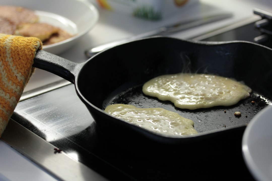 Frying Pan Buying Guide: Materials, Sizes and What to Look For